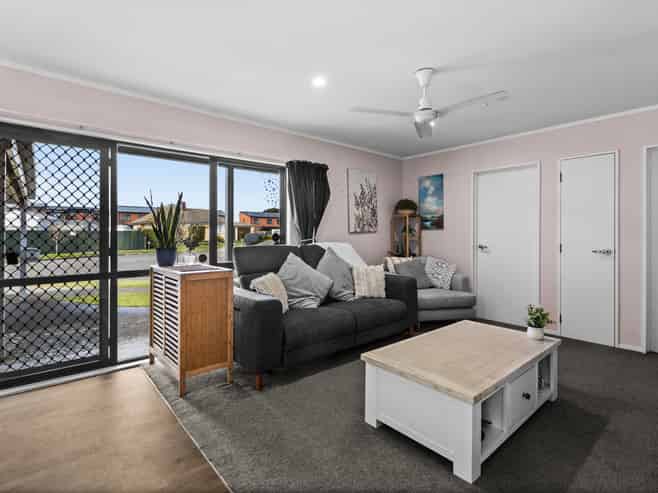 1a Barton Place, Marewa