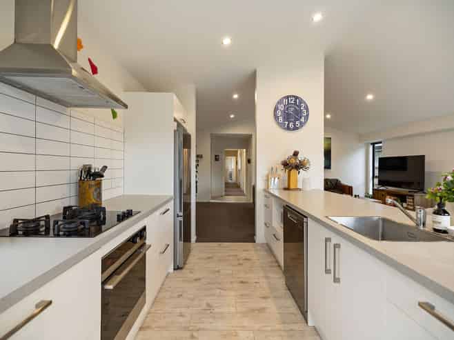 106 Risinghurst Terrace, Lower Shotover