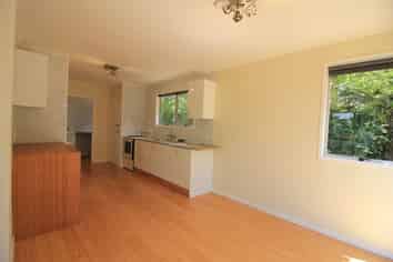 16A Jayne Place, Torbay