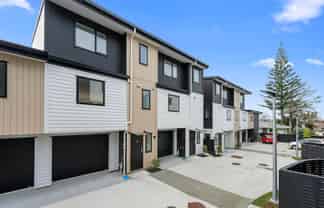 4 & 7-12/13 Arawa Street, New Lynn