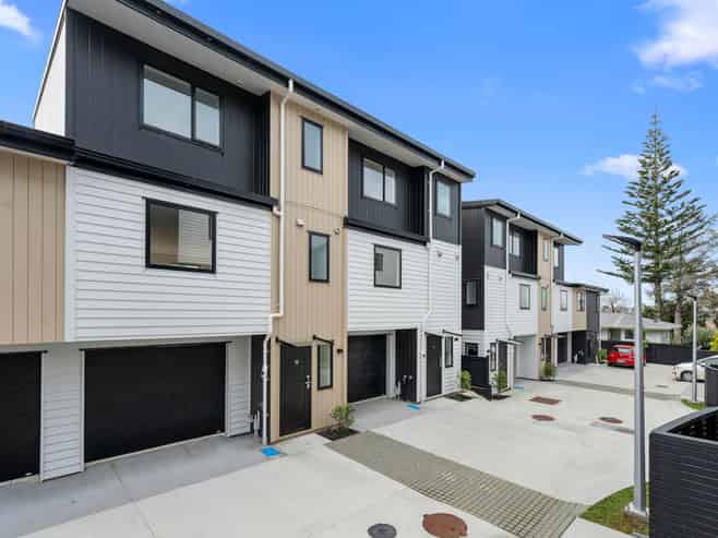 4 & 7-12/13 Arawa Street, New Lynn