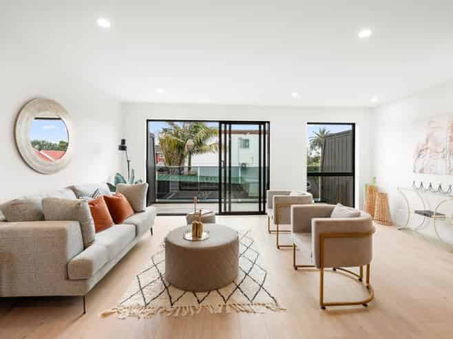 4 & 7-12/13 Arawa Street, New Lynn