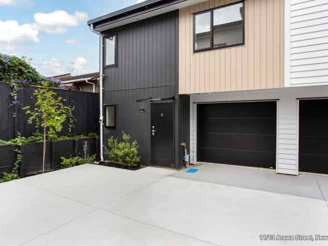 4 & 7-12/13 Arawa Street, New Lynn