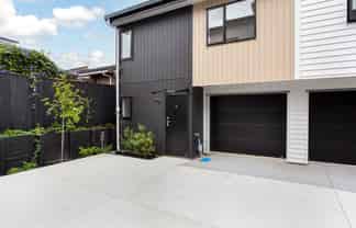11/13 Arawa Street, New Lynn
