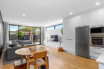 4/19 Champion Street, Saint Albans