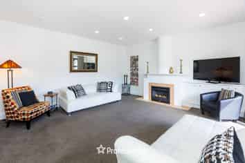 4/341 Fergusson Drive, Heretaunga
