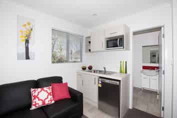 B5 Hunter Street, Hamilton Lake