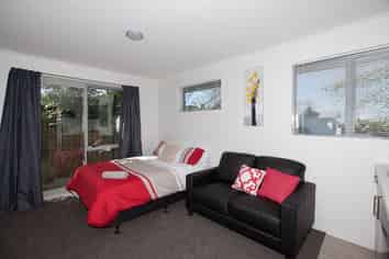 B5 Hunter Street, Hamilton Lake
