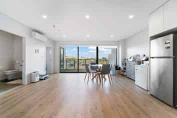 304/3 Kaipiho Lane, Albany