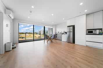 304/3 Kaipiho Lane, Albany