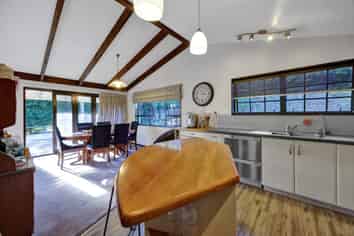 8 Muggeridge Road, Manutahi