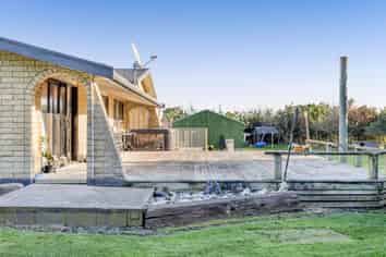 8 Muggeridge Road, Manutahi