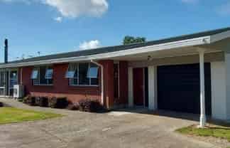 54 Cressida Avenue , Stratford