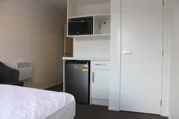4/5 Rm A Ford Street, Hamilton East