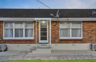 2/56 Regent Street, Papatoetoe