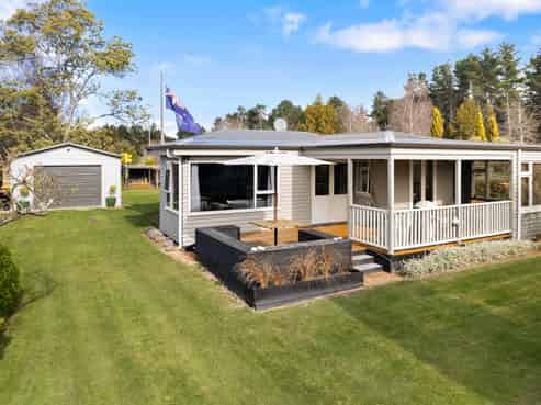 36 Stewart Street, Waikouaiti