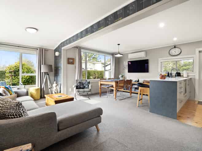 36 Stewart Street, Waikouaiti