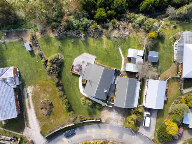 19 Kennard Crescent, Karitane