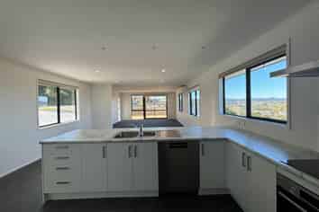 9 Milla Mae Rise, Woodhill