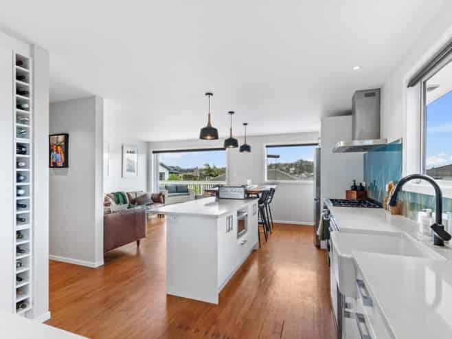 5 Tainui Street, Torbay