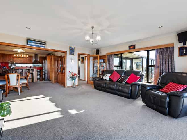 120 Major Hornbrook Road, Mount Pleasant