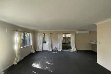 15 Janway Avenue, Flat Bush