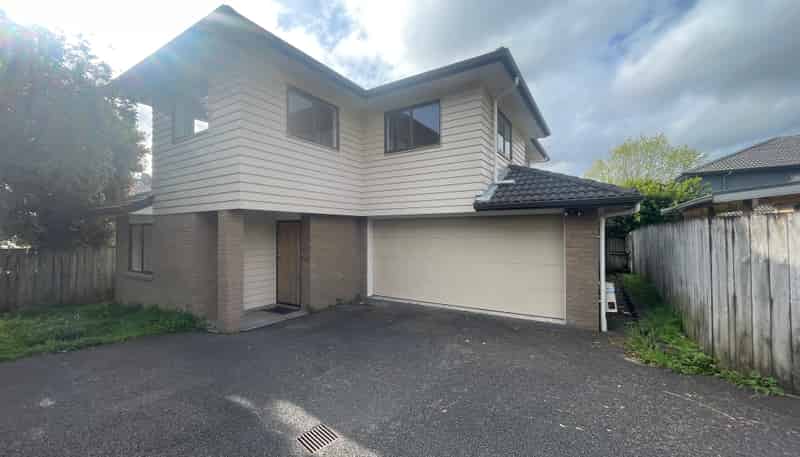 15 Janway Avenue, Flat Bush