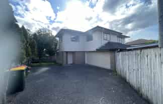 15 Janway Avenue, Flat Bush