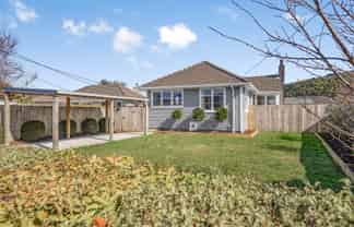 121 Thackeray Street, Trentham