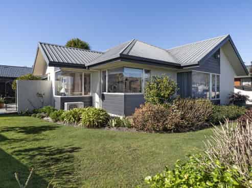 6 Ashbury Street, Stoke