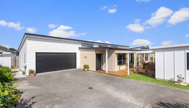 6 Kingi Te Ahoaho Place, Otaki