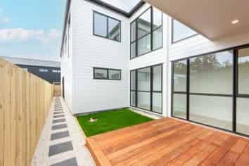 33C Burberry Road, Karaka