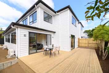 15D Koromiko Street, New Lynn