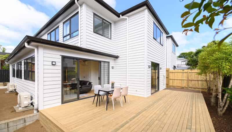 15D Koromiko Street, New Lynn