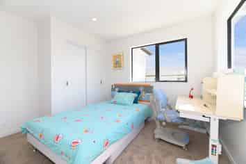 15D Koromiko Street, New Lynn