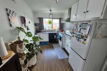 2/74A Randolph Street, Woolston