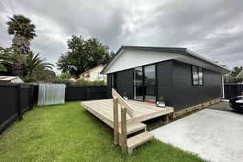 A/18 Coronet Place, Avondale
