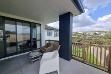 21 Cadwil Drive, Beachlands