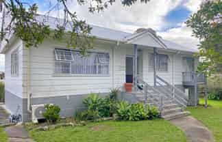 25 Fitzherbert Avenue, West Harbour