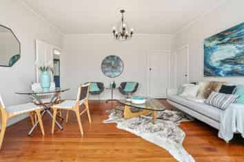 696B Te Atatu Road, Te Atatu Peninsula