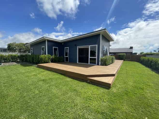 39 Smith Street, Lepperton