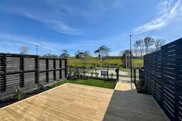 12/299 Te Taruna Drive, Milldale