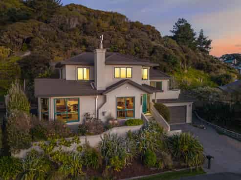 143 Eskdale Road, Papakowhai