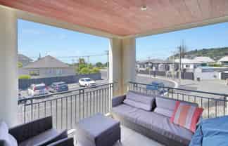 2/42 Marriner Street, Sumner