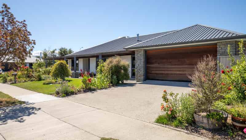 3 Wildflower Way, Alexandra