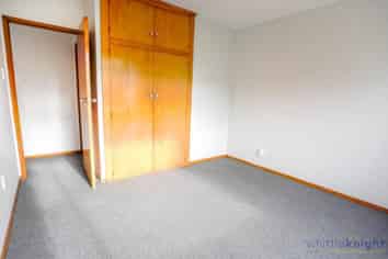 2/151a Yaldhurst Rd, Upper Riccarton