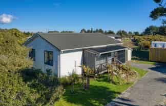 11 Butlers Road, Hokitika