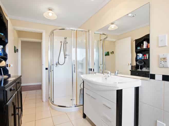 57 Thompson Tonga Road, Pukekawa