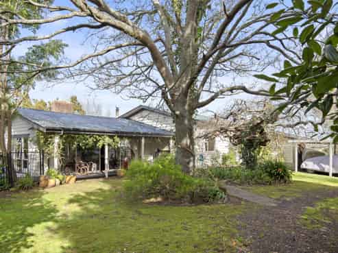 57 Thompson Tonga Road, Pukekawa