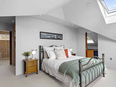 36 St Andrews Hill Road, Mount Pleasant